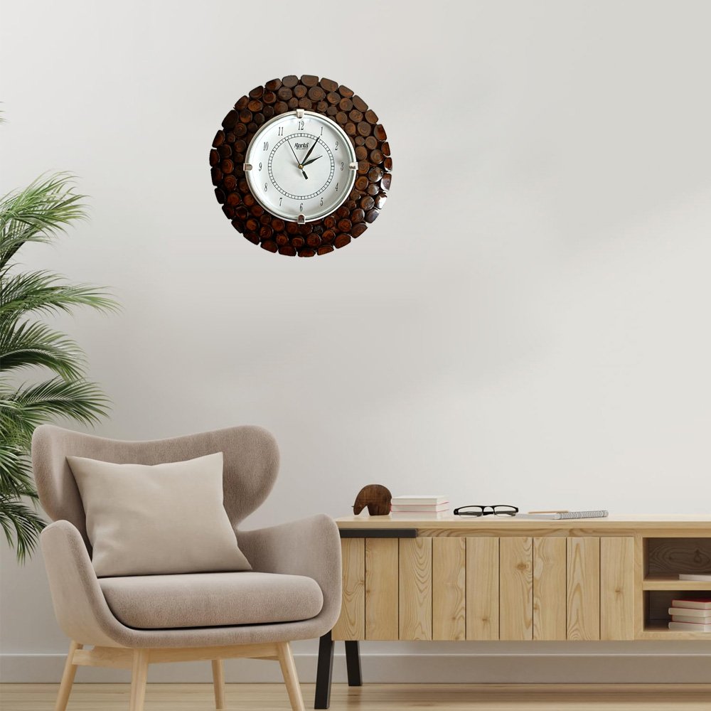 Vintage Wooden Antique Wall Clock for Home Decor and Gifting