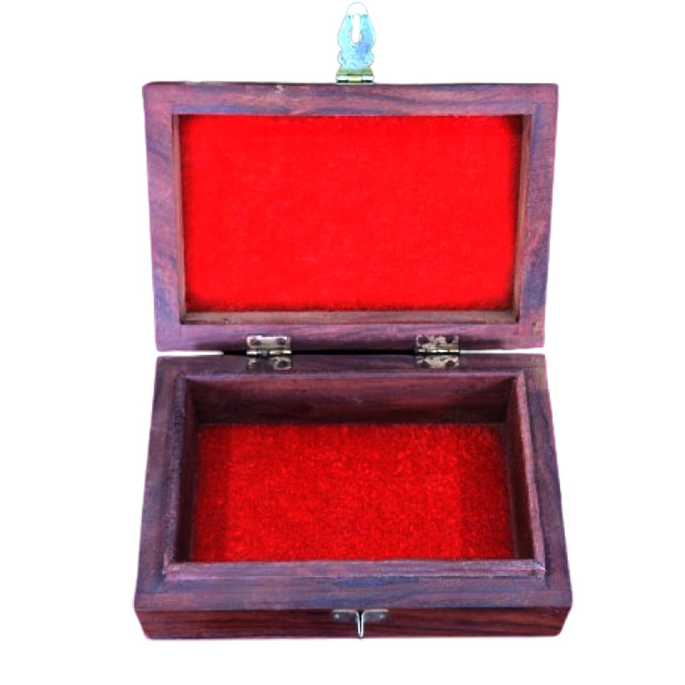 Wooden Carved Trinket Box with Brass Inlay thumbnail 3