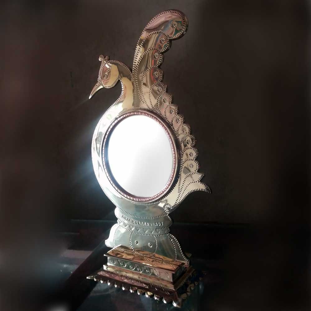 Aranmula Kannadi 2 inch Peacock Frame Metal Mirror for Decor and Gifting thumbnail 3