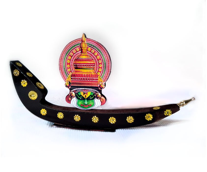 Traditional Miniature of Kathakali Snake Boat Souvenir with Decorative Print for Home Decor and Gifting thumbnail 1