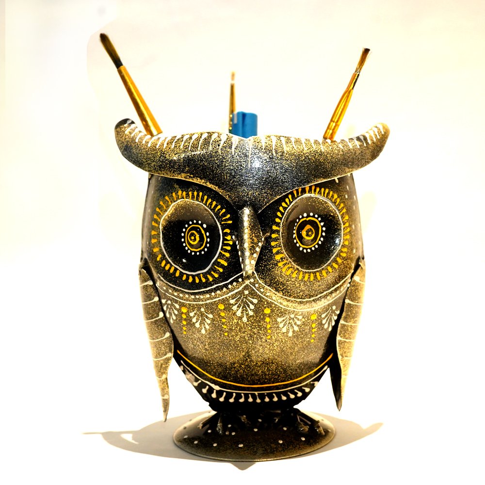Multicolored Iron Painted Owl Pen Stand thumbnail 1