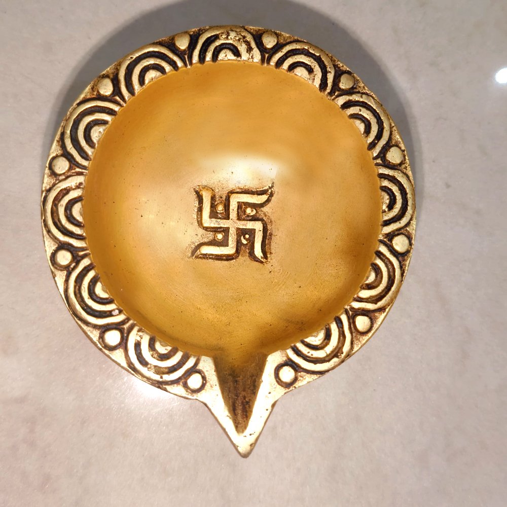 Brass Metal Crafted Round Decorative Diya of 3" size for Home Decor and Puja room thumbnail 1